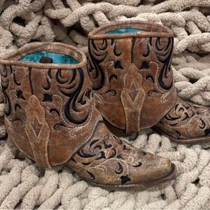 Corral Cowgirl Boots